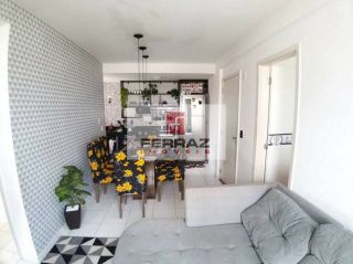 Apartamento venda três quartos, banheiro, armários de cozinha, lazer, uma vaga, portaria 24