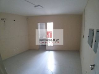 Imóvel comercial para locação e venda no barro vermelho, recepção, 6 salas, 2 banheiros, copa.