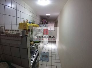 Casa à venda com três quartos, sendo duas suítes, em Nova Parnamirim - Parnamirim - RN