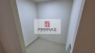 Loja para aluguel com mezanino, 27 m2, banheiro, estacionamento rotativo, próximo ao midway