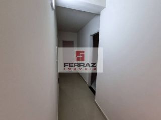 Salas comerciais em candelária. Recepção, estacionamento e wc. A partir de 20 m²