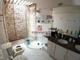 Casa três suítes para alugar em candelária, piscina, churrasqueira, terraço, jardim, 04 vagas, lavabo