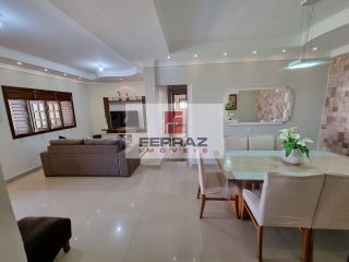 Casa aluguel nova parnamirim, três quartos sendo uma suíte,  banheiro social, jardim, porcelanato, sombra