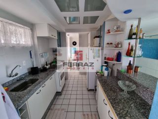 Excelente apartamento mobiliado à venda na praia de Pirangi.