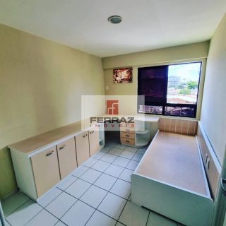 Apartamento venda três quartos, uma suíte,  duas semi-suítes, lazer, elevador, em capim macio