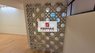 Sala comercial para aluguel no tirol, banheiro privativo, piso laminado, recepção, quatro elevadores, garagem