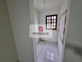 Casa locação fins comerciais em nova parnamirim,  3 quartos, sala ampla, garagem 3 carros, esquina