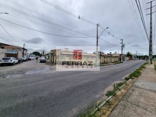 Casa locação fins comerciais em nova parnamirim,  3 quartos, sala ampla, garagem 3 carros, esquina