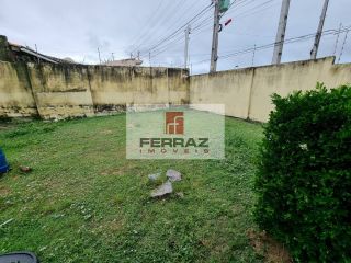 Casa locação fins comerciais em nova parnamirim,  3 quartos, sala ampla, garagem 3 carros, esquina