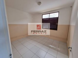 Casa locação fins comerciais em lagoa nova, próximo hospital do coração, 5 salas, recepção,  03 banheiros, garagem, galpão
