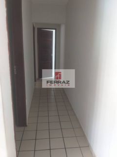 Apartamento venda Petrópolis,  dois quartos, banheiro social, dependência com banheiro, garagem