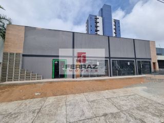 Loja para aluguel em lagoa nova, estacionamento e  banheiro privativo, fachada blindex, duas salas, cozinha.