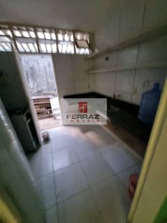 Loja para aluguel em lagoa nova, estacionamento e  banheiro privativo, fachada blindex, duas salas, cozinha.