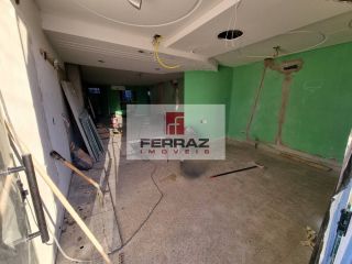 Loja para aluguel em lagoa nova, estacionamento e  banheiro privativo, fachada blindex, duas salas, cozinha.
