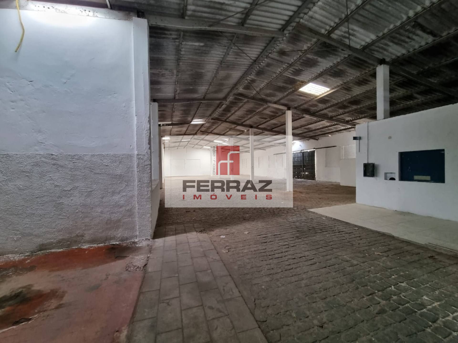 Galpão para aluguel ou venda no bairro de lagoa seca, de frente ao hospital da hapvida.