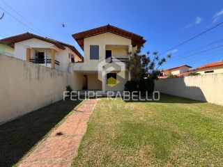 Excelente casa para venda com 04 quartos no bairro Sapiranga em Fortaleza