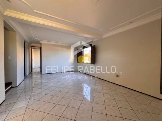 Excelente casa para venda com 04 quartos no bairro Sapiranga em Fortaleza