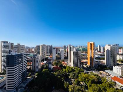 OPORTUNIDADE! Apto NOVO c/4 suítes em frente a Praça Martins Dourado no bairro Cocó em Fortaleza