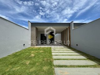 Casa PLANA NOVA c/ 03 suítes no bairro José de Alencar em Fortaleza