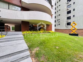 Apartamento Para Vender com 300m2 sendo 4 suítes no bairro Meireles em Fortaleza