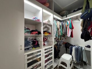 Apartamento Para Vender com 300m2 sendo 4 suítes no bairro Meireles em Fortaleza
