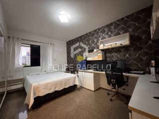 Apartamento Para Vender com 300m2 sendo 4 suítes no bairro Meireles em Fortaleza