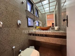 Apartamento Para Vender com 300m2 sendo 4 suítes no bairro Meireles em Fortaleza