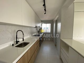 Apartamento Para Vender 02 suítes no bairro Guararapes em Fortaleza