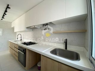 Apartamento Para Vender 02 suítes no bairro Guararapes em Fortaleza