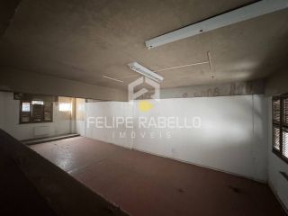 Prédio Comercial para VENDER no Centro em Fortaleza! Excelente para grandes empresas!