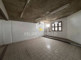 Prédio Comercial para VENDER no Centro em Fortaleza! Excelente para grandes empresas!