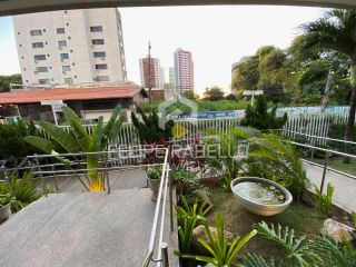 Apartamento com Lazer para VENDER! Todo projetado e c/ 3 suítes próximo ao Centro de Fortaleza