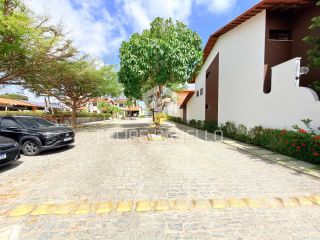 Excelente Casa em Condomínio c/ 4 suítes + lazer!