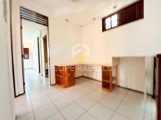 Excelente Casa em Condomínio c/ 4 suítes + lazer!