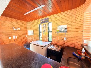 Excelente Casa em Condomínio c/ 4 suítes + lazer!