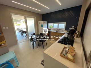 Casa com Vista para o Lago no condomínio Damha