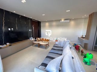 Casa com Vista para o Lago no condomínio Damha