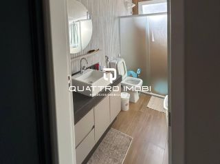 Casa com Vista para o Lago no condomínio Damha