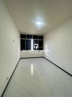 Alugo Apartamento no Edifício Liberdade