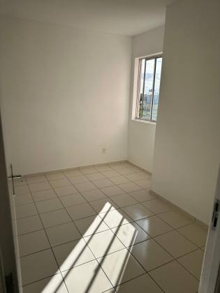 Alugo apartamento no condomínio Alpha Class