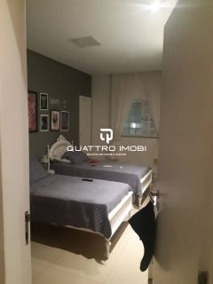 Casa com piscina no bairro Suíssa