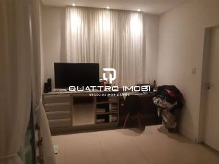 Casa com piscina no bairro Suíssa