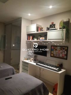 Casa com piscina no bairro Suíssa