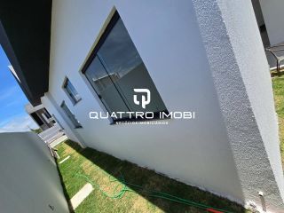 Casa no Condomínio Villaredo