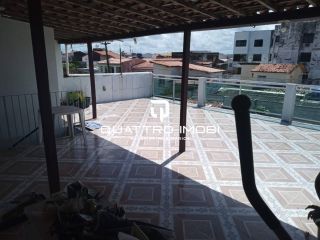 Casa de andar no bairro Pereira Lobo