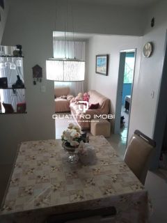 Casa de andar no bairro Pereira Lobo