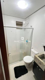 Casa de andar na Aruana em rua pública