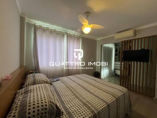 Casa de andar na Aruana em rua pública