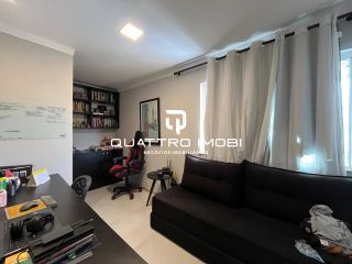 Casa de andar na Aruana em rua pública