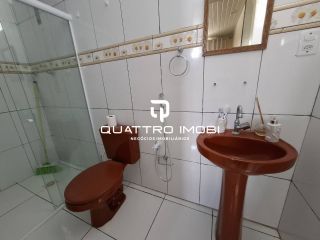 Casa em rua pública Aruana